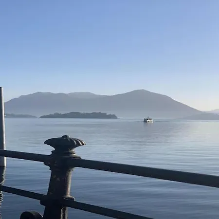 Near Historic Center And Promenade Baveno