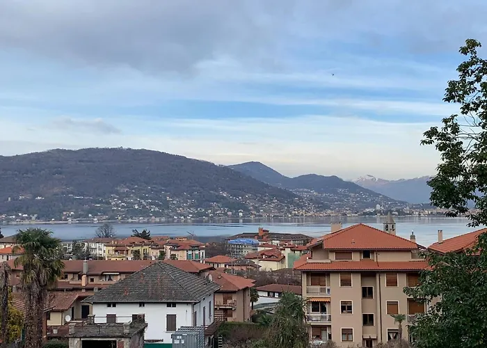Feriehus In With Maggiore Views Baveno